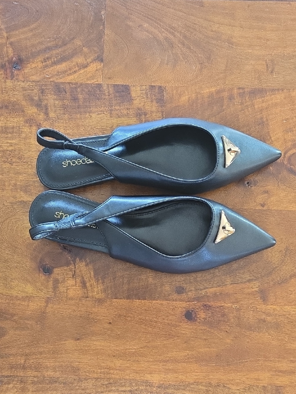 NWT Shoe Dazzle Black Pointed Slingback Flats with Rose Gold Accent Size 8